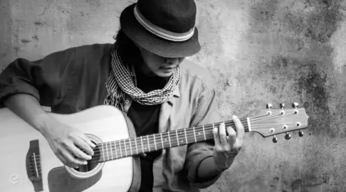 Khóa học guitar cổ điển