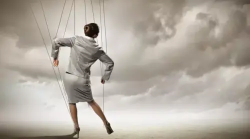 Thay đổi hành vi và động lực bằng yếu tố tâm lý